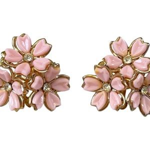 Vintage flower cluster pink earrings